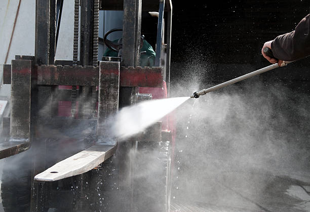 Best Sidewalk and Walkway Cleaning  in Beaverton, OR
